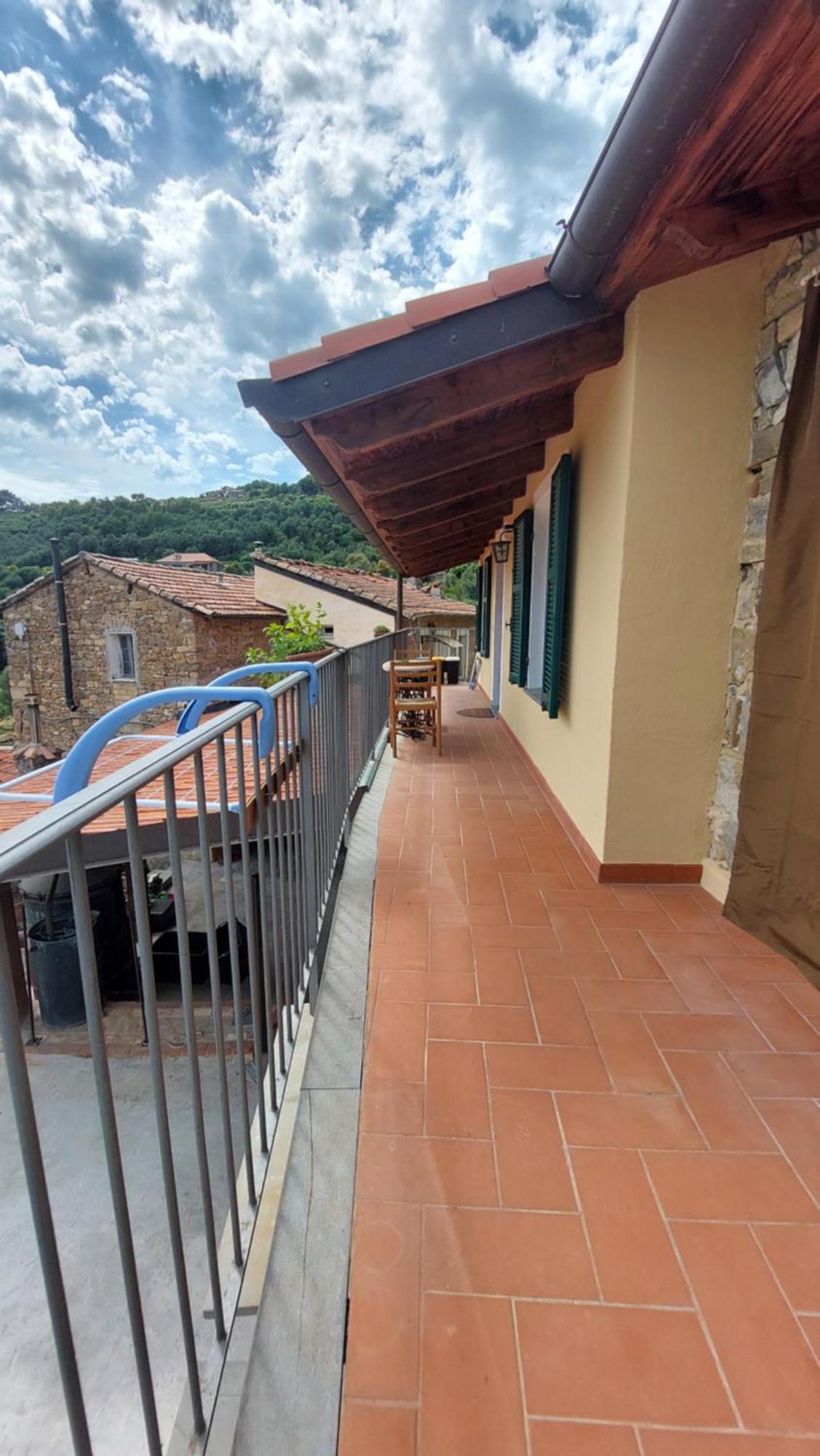 Il Nido Del Viaggiatore Vallebona Экстерьер фото
